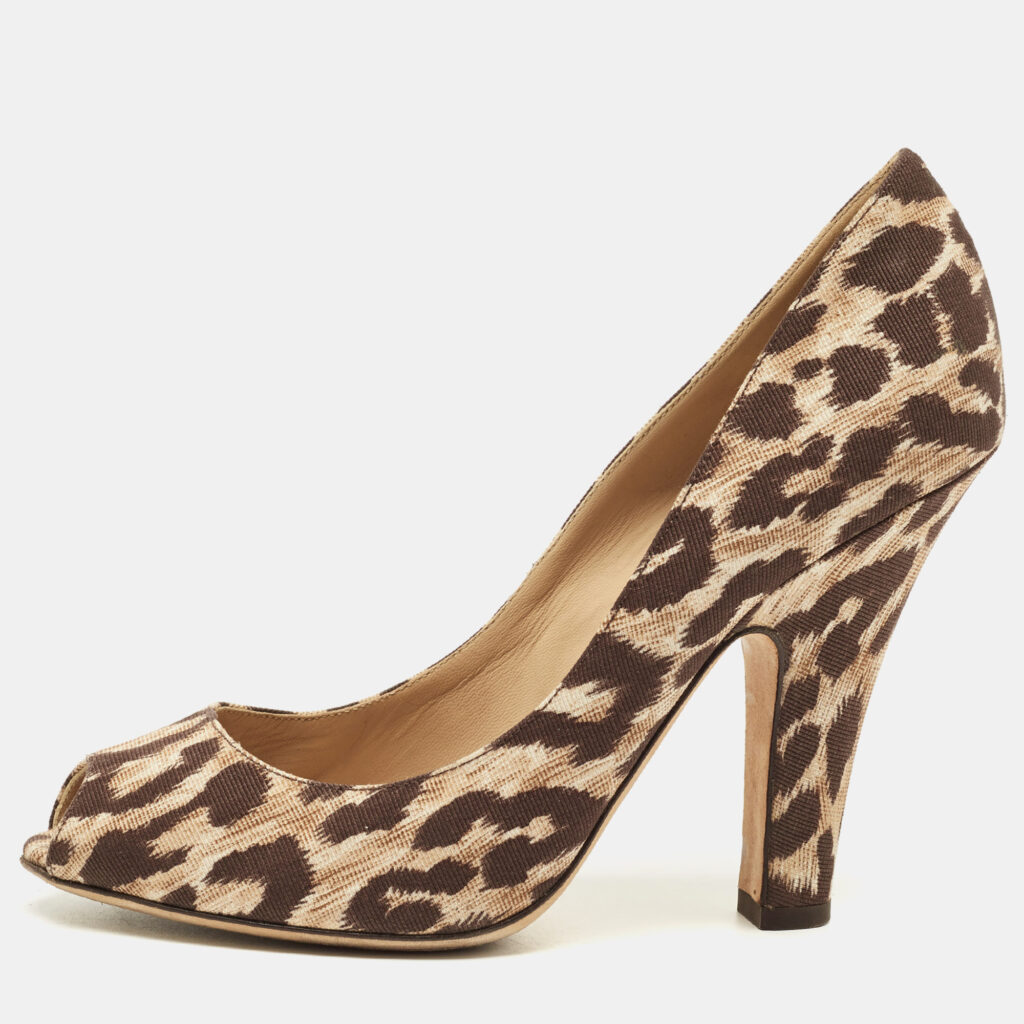Dolce & Gabbana Brown/Beige Leopard Print Canvas Peep Toe Pumps Size 39 Dolce & Gabbana Brown/Beige Leopard Print Canvas Peep Toe Pumps Size 39