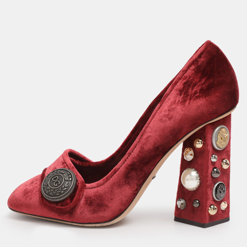 Dolce & Gabbana Red Velvet Jackie Embellished Block Heel Pumps Size 39