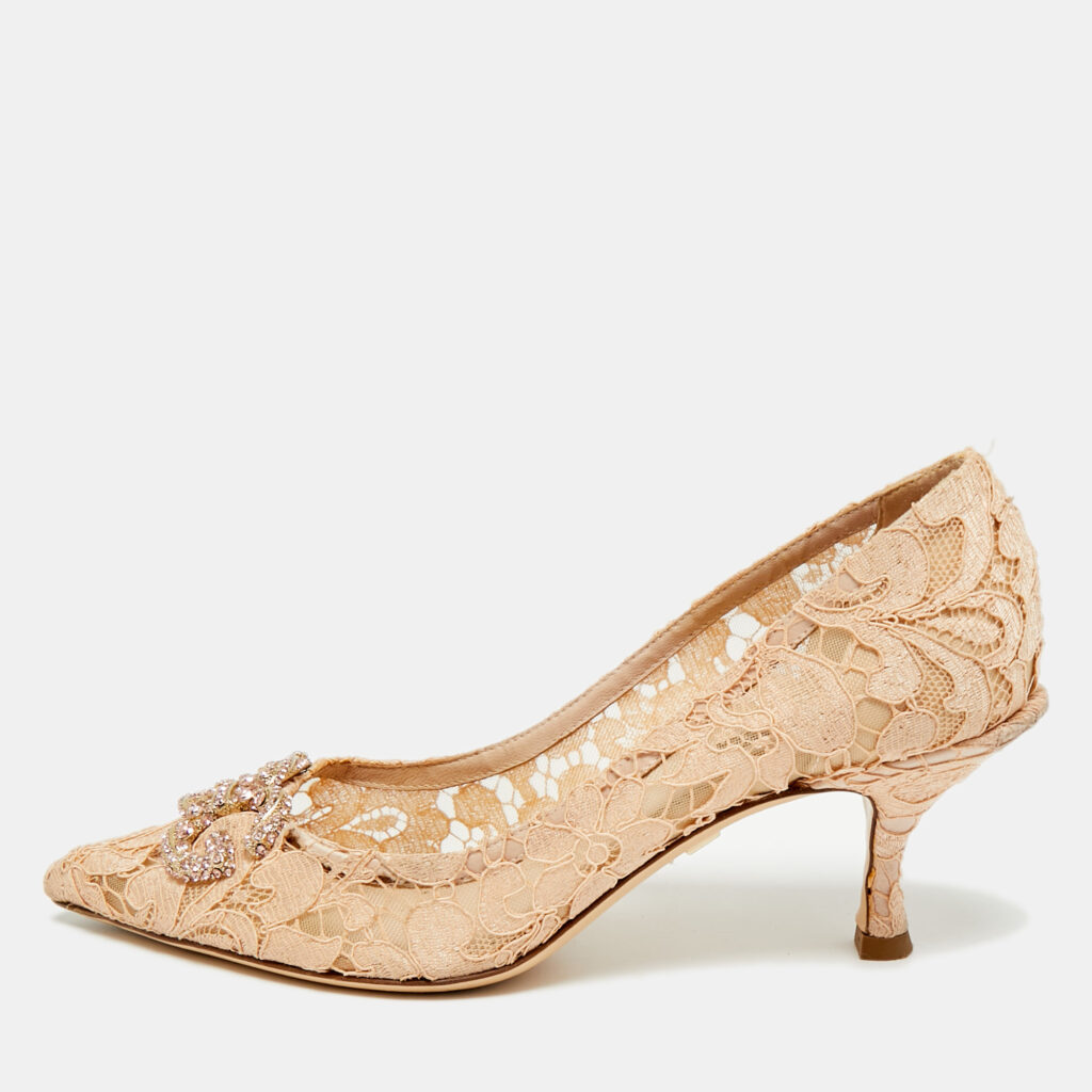 Dolce & Gabbana DG Amore Size 38 Beige Lace Pointed Toe Pumps