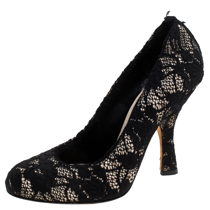 Dolce & Gabbana Black Lace Round Toe Pumps Size 38.5 Dolce & Gabbana Black Lace Round Toe Pumps Size 38.5