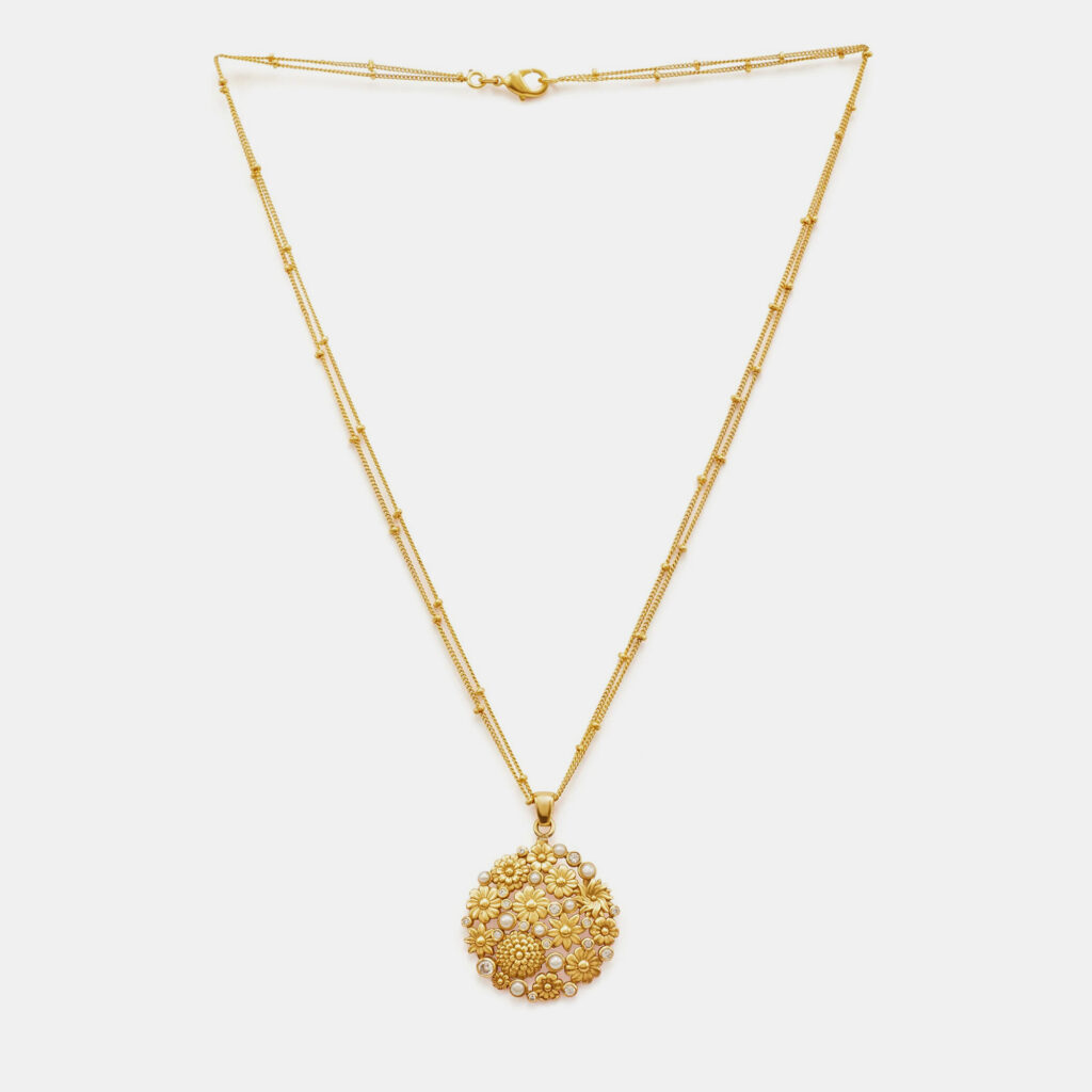 Aulerth x Ekaya Banaras Opaline Pendant Aulerth x Ekaya Banaras Opaline Pendant