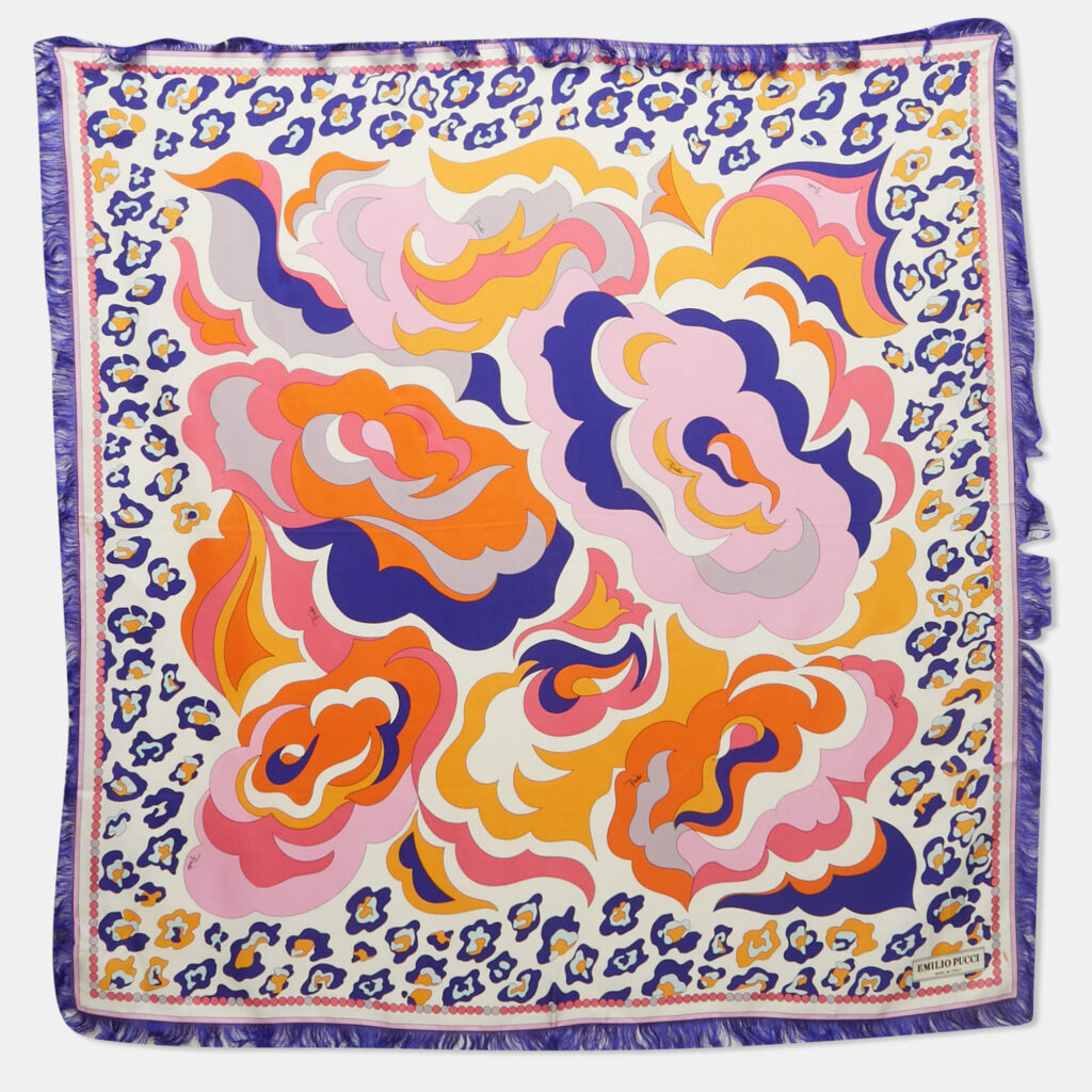 luxury-women-emilio-pucci-used-accessories-p1243133-001.jpg Emilio Pucci Blue Printed Silk Fringed Scarf