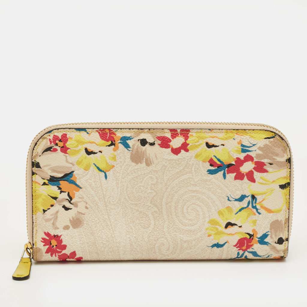 Etro Multicolor Coated Canvas Floral Zip Continental Wallet Etro Multicolor Coated Canvas Floral Zip Continental Wallet
