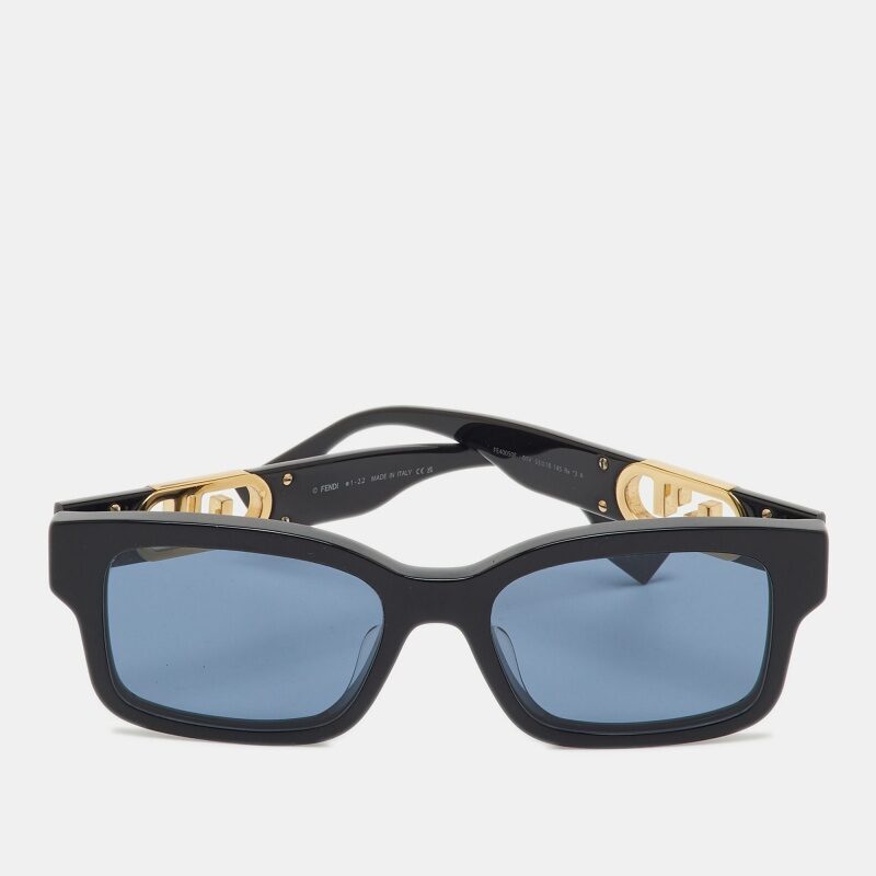 Fendi Black FF 40050F Logo Square Sunglasses Fendi Black FF 40050F Logo Square Sunglasses
