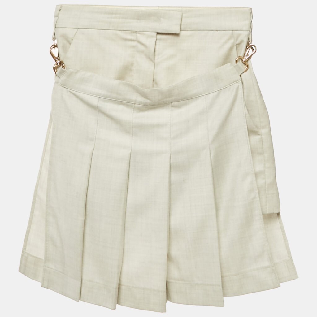 Fendi Grey Wool Pleated Layered Shorts S Fendi Grey Wool Pleated Layered Shorts S