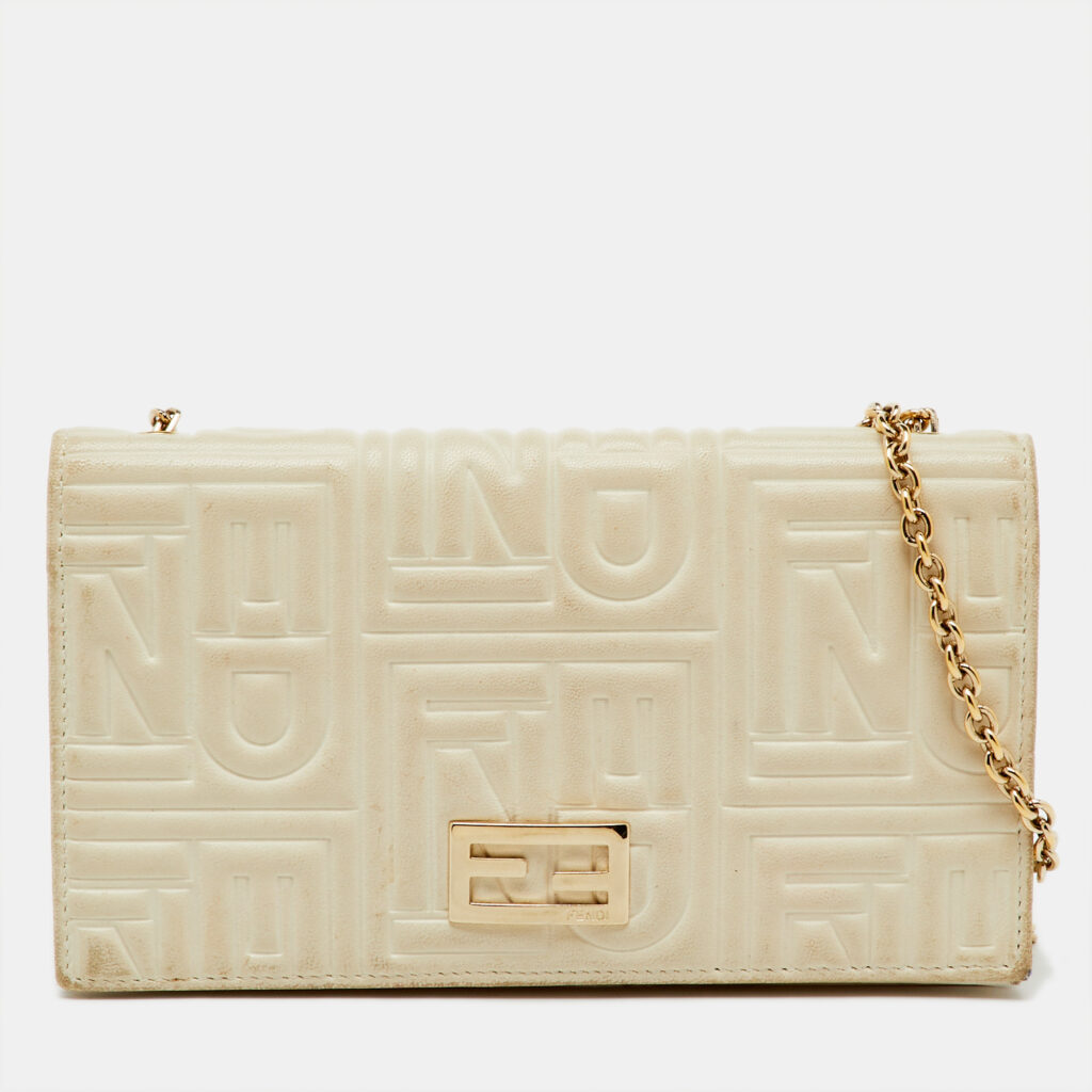 luxury-women-fendi-used-handbags-p1224848-001.jpg Fendi White Embossed Leather Chain Clutch Bag