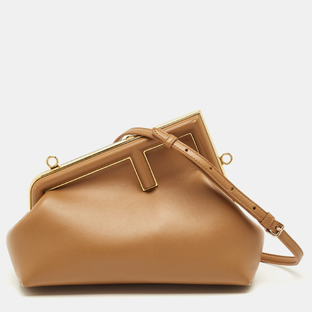 luxury-women-fendi-used-handbags-p1245410-007-1.jpg Fendi Brown Leather Small First Shoulder Bag