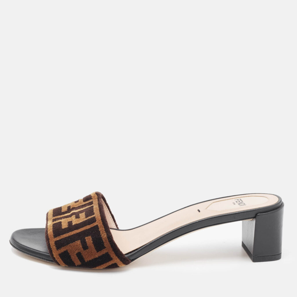 Fendi Two Tone Zucca Velvet Slide Sandals Size 39 Fendi Two Tone Zucca Velvet Slide Sandals Size 39