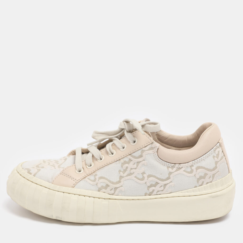 Fendi Tricolor Embroidered Canvas and Leather Low Top Sneakers Size 40 Fendi Tricolor Embroidered Canvas and Leather Low Top Sneakers Size 40