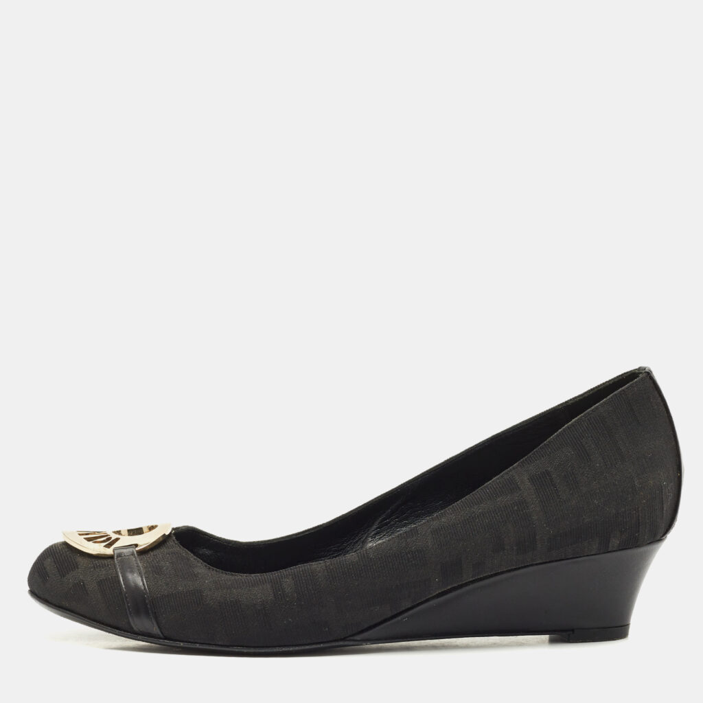 Fendi Black Canvas Logo Wedges Sandals Size 41 Fendi Black Canvas Logo Wedges Sandals Size 41