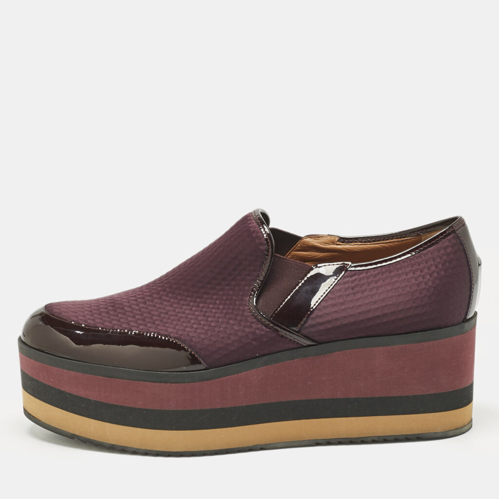 Fendi Burgundy Patent Leather and Canvas Platform Slip On Sneakers Size 39 Fendi Burgundy Patent Leather and Canvas Platform Slip On Sneakers Size 39
