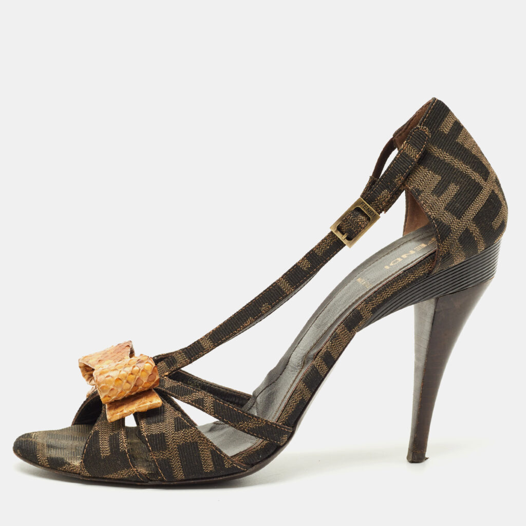 Fendi Tobacco Zucca Canvas And Python Leather Bow Slingback Sandals Size 40 Fendi Tobacco Zucca Canvas And Python Leather Bow Slingback Sandals Size 40