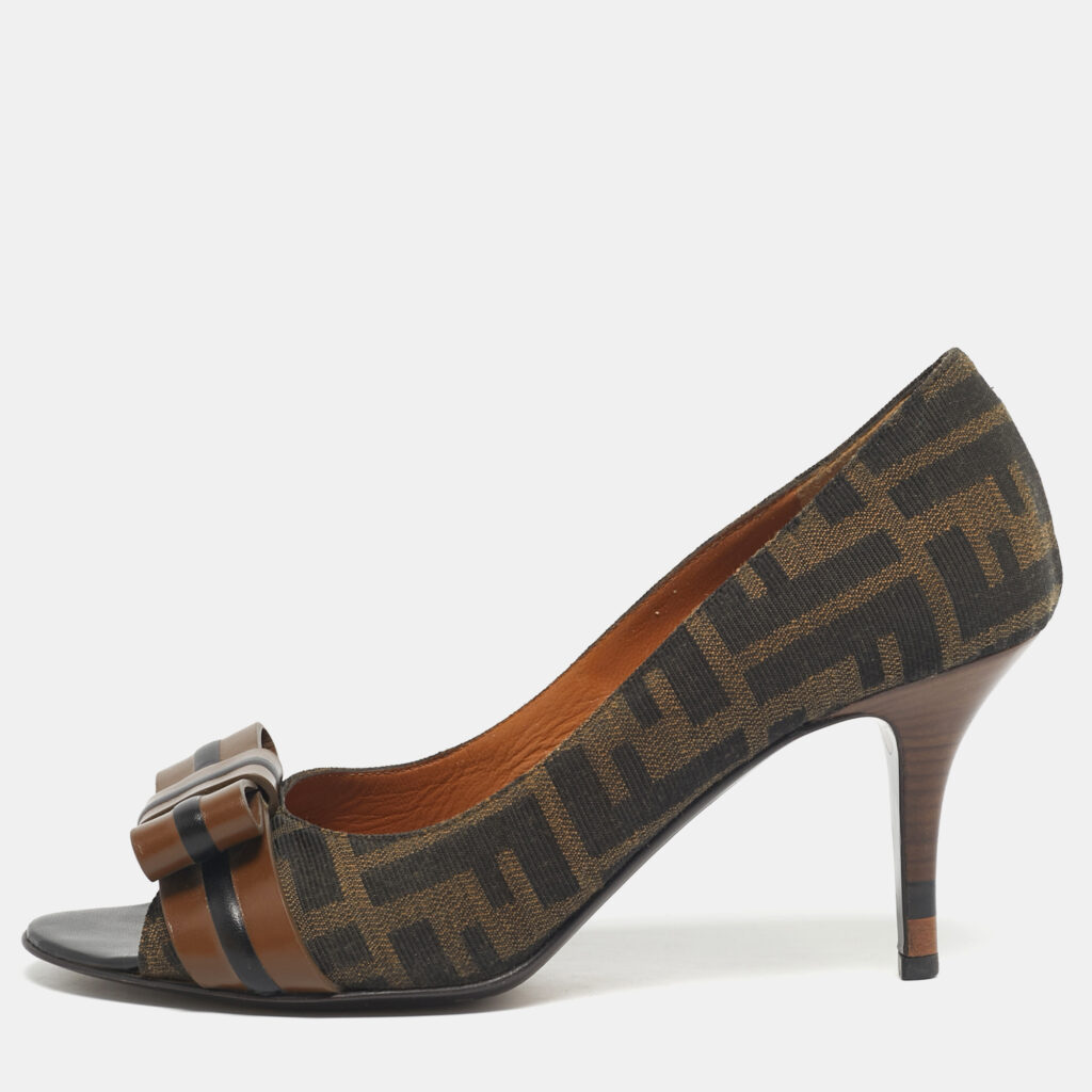 Fendi Brown FF Canvas Bow Peep Toe Pumps Size 36 Fendi Brown FF Canvas Bow Peep Toe Pumps Size 36