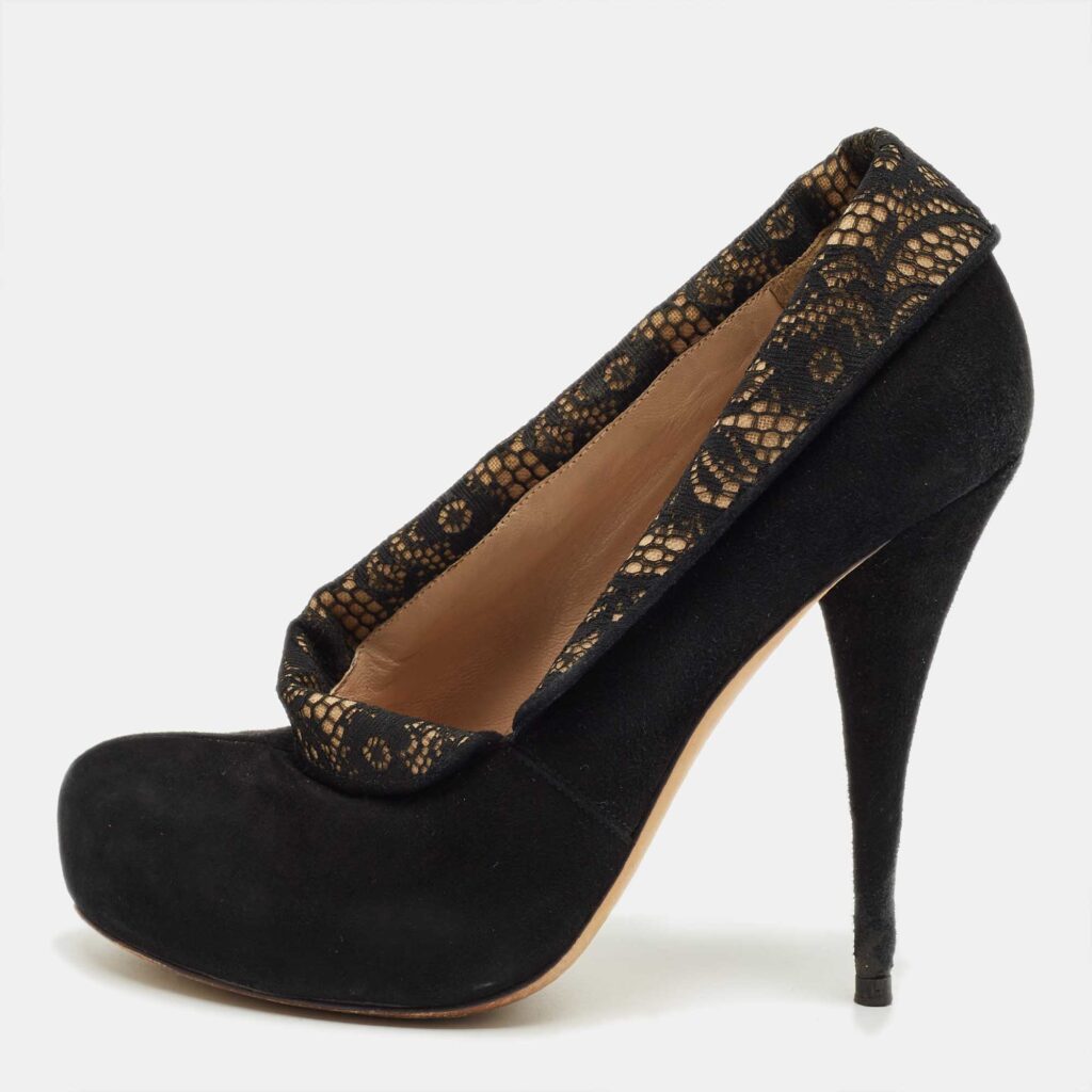 Fendi Black Lace and Suede Envelope Pumps Size 38.5