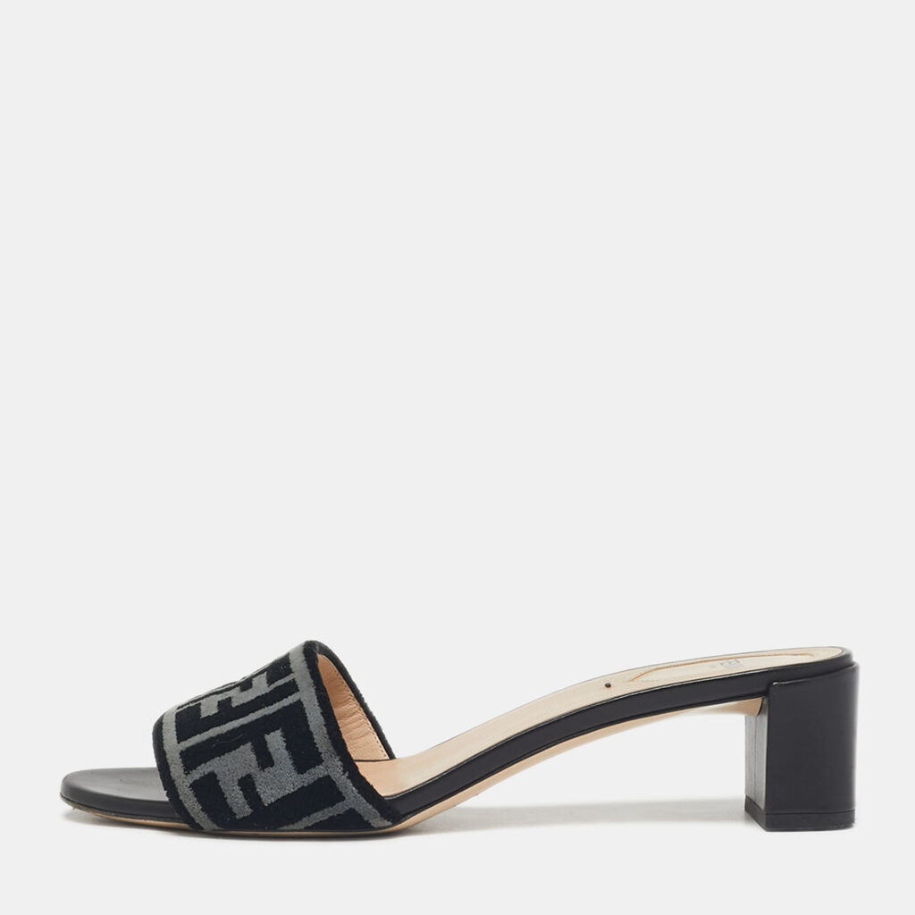 Fendi Black/Grey Velvet FF Slide Sandals Size 39 Fendi Black/Grey Velvet FF Slide Sandals Size 39