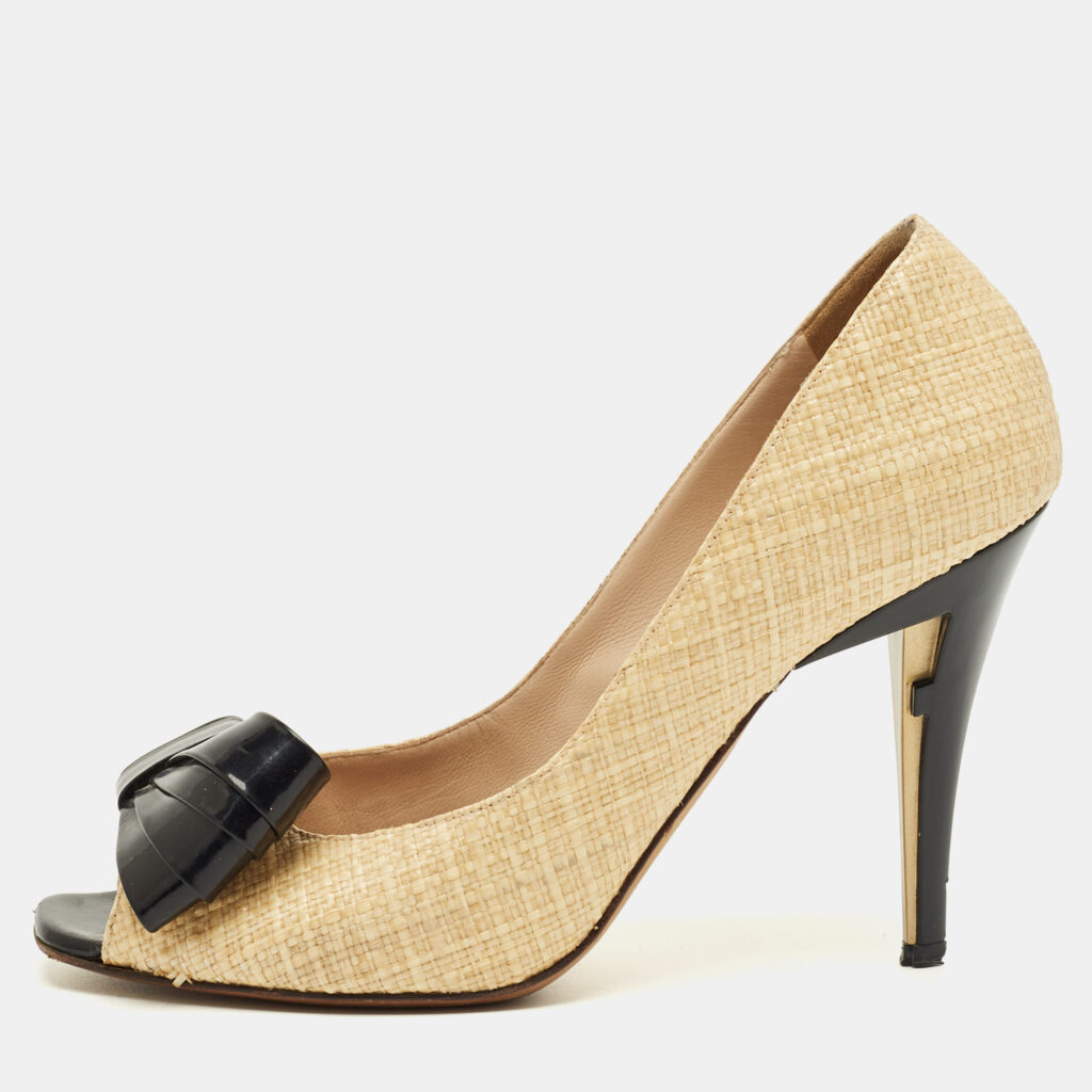 Fendi Cream/Black Patent Leather and Raffia Bow Peep Toe Pumps Size 39