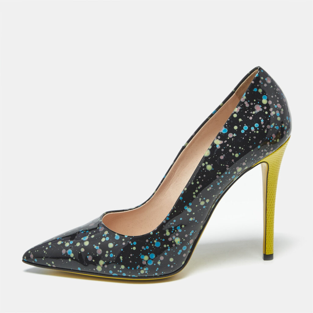 Fendi Black/Yellow Lizard Embossed And Patent Leather Pointed Toe Pumps Size 40 Fendi Black/Yellow Lizard Embossed And Patent Leather Pointed Toe Pumps Size 40
