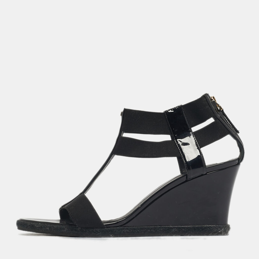 luxury-women-fendi-used-shoes-p1245659-001-1.jpg Fendi Size 41 Black Elastic and Patent Leather Espadrille Wedge Sandals