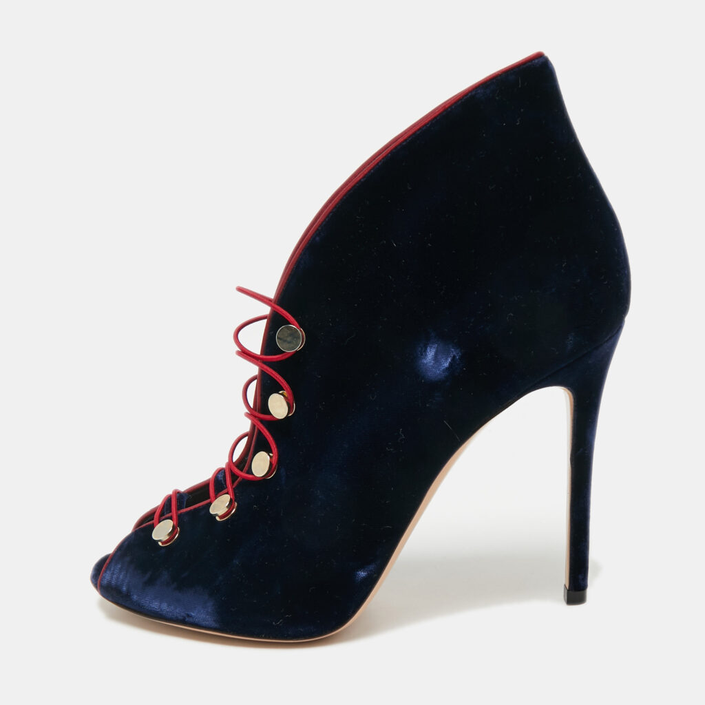luxury-women-gianvito-rossi-new-shoes-p1181109-001-1.jpg Gianvito Rossi Navy Blue Velvet Miral Open Toe Ankle Boots Size 41