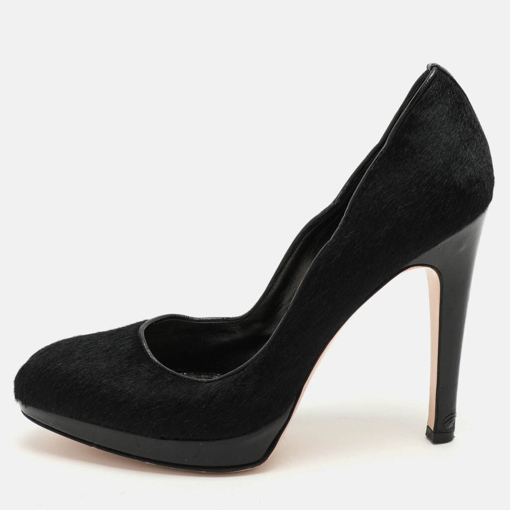 Gianvito Rossi Black Calf Hair and Patent Leather Pumps Size 38.5