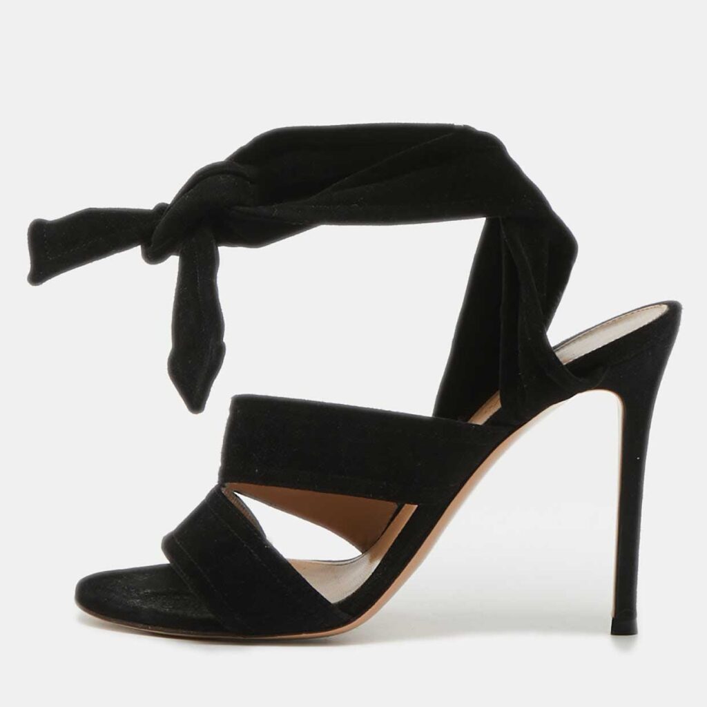 Gianvito Rossi Black Suede Ankle Tie Sandals Size 37.5 Gianvito Rossi Black Suede Ankle Tie Sandals Size 37.5