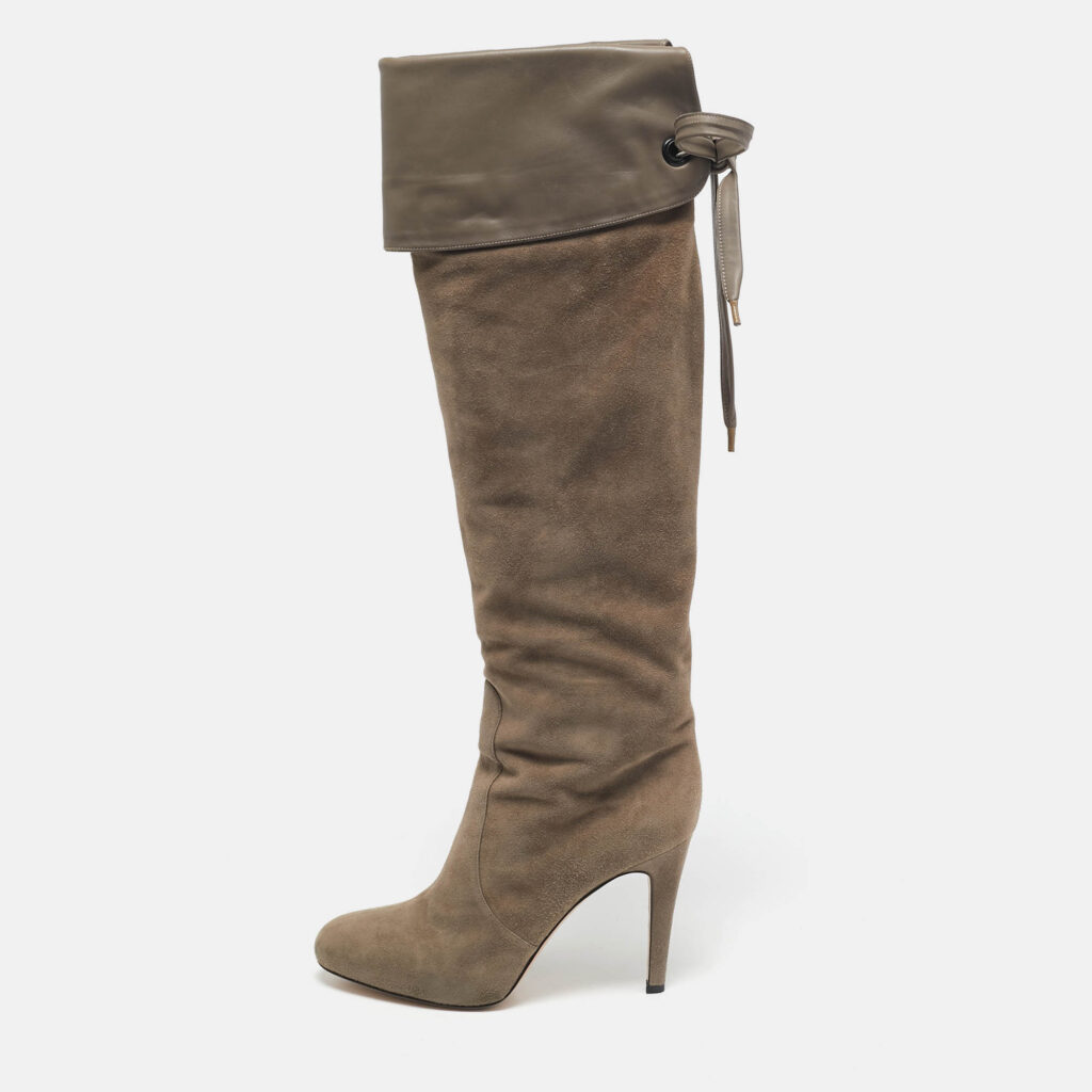 Gianvito Rossi Beige Suede Knee Length Boots Size 39 Gianvito Rossi Beige Suede Knee Length Boots Size 39