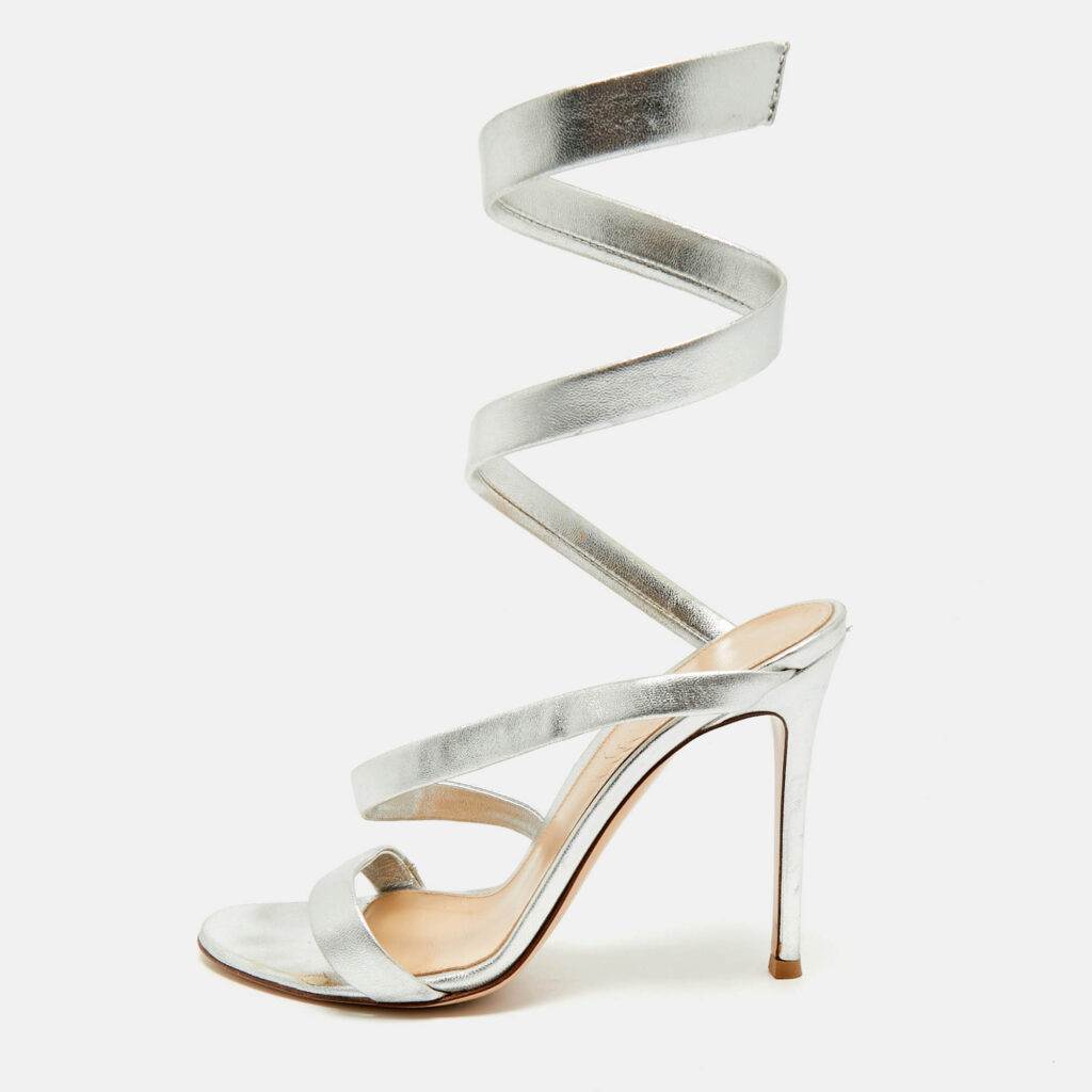 Gianvito Rossi Silver Leather Opera Slide Sandals Size 38