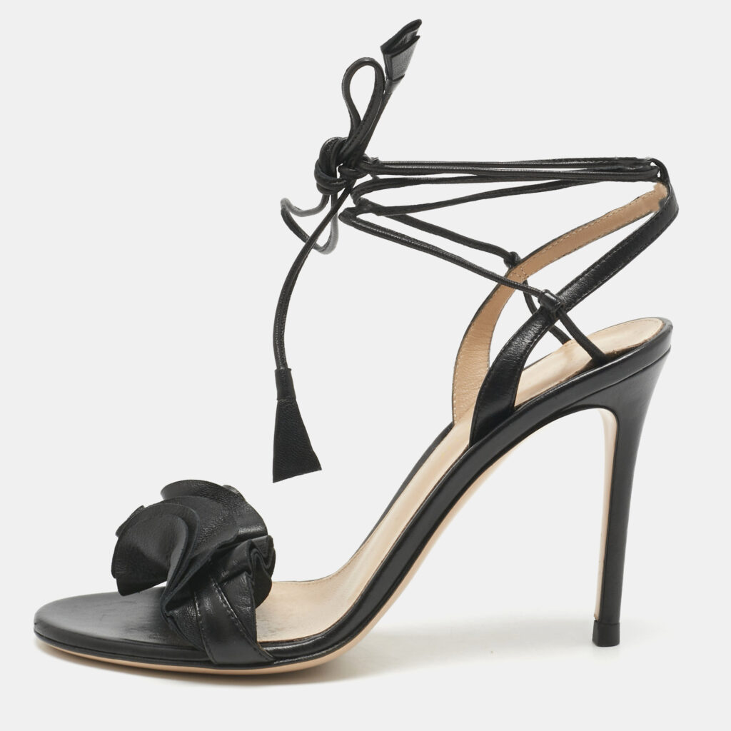 Gianvito Rossi Black Leather Ruffle Detail Ankle Wrap Sandals Size 36.5 Gianvito Rossi Black Leather Ruffle Detail Ankle Wrap Sandals Size 36.5