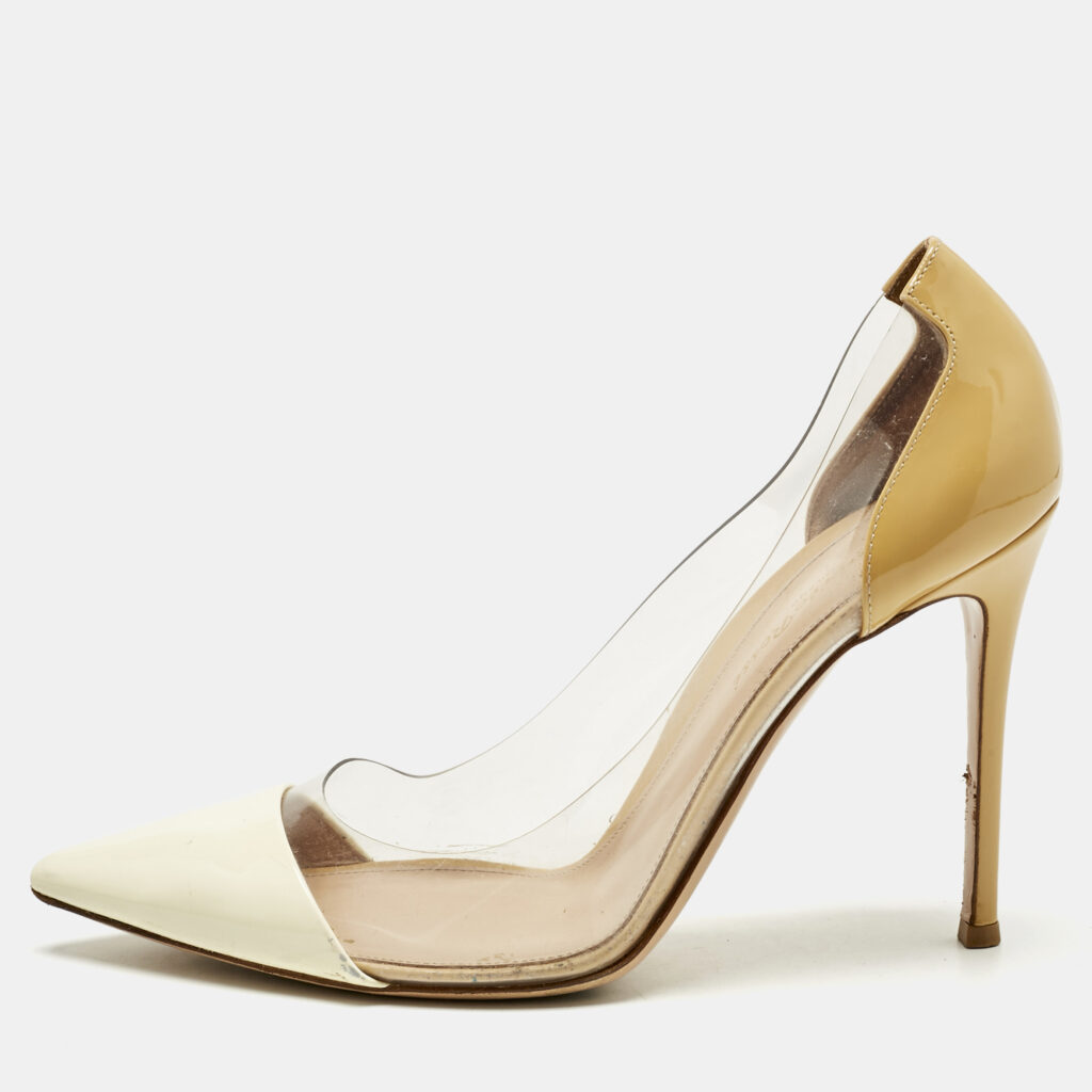 Gianvito Rossi Cream/Beige Patent Leather and PVC Plexi Pumps Size 40 Gianvito Rossi Cream/Beige Patent Leather and PVC Plexi Pumps Size 40