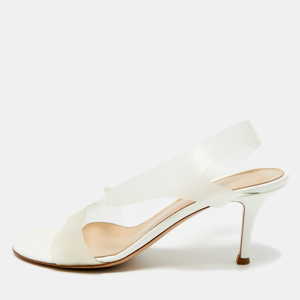 Gianvito Rossi White PVC Metropolis Slingback Sandals Size 37.5 Gianvito Rossi White PVC Metropolis Slingback Sandals Size 37.5