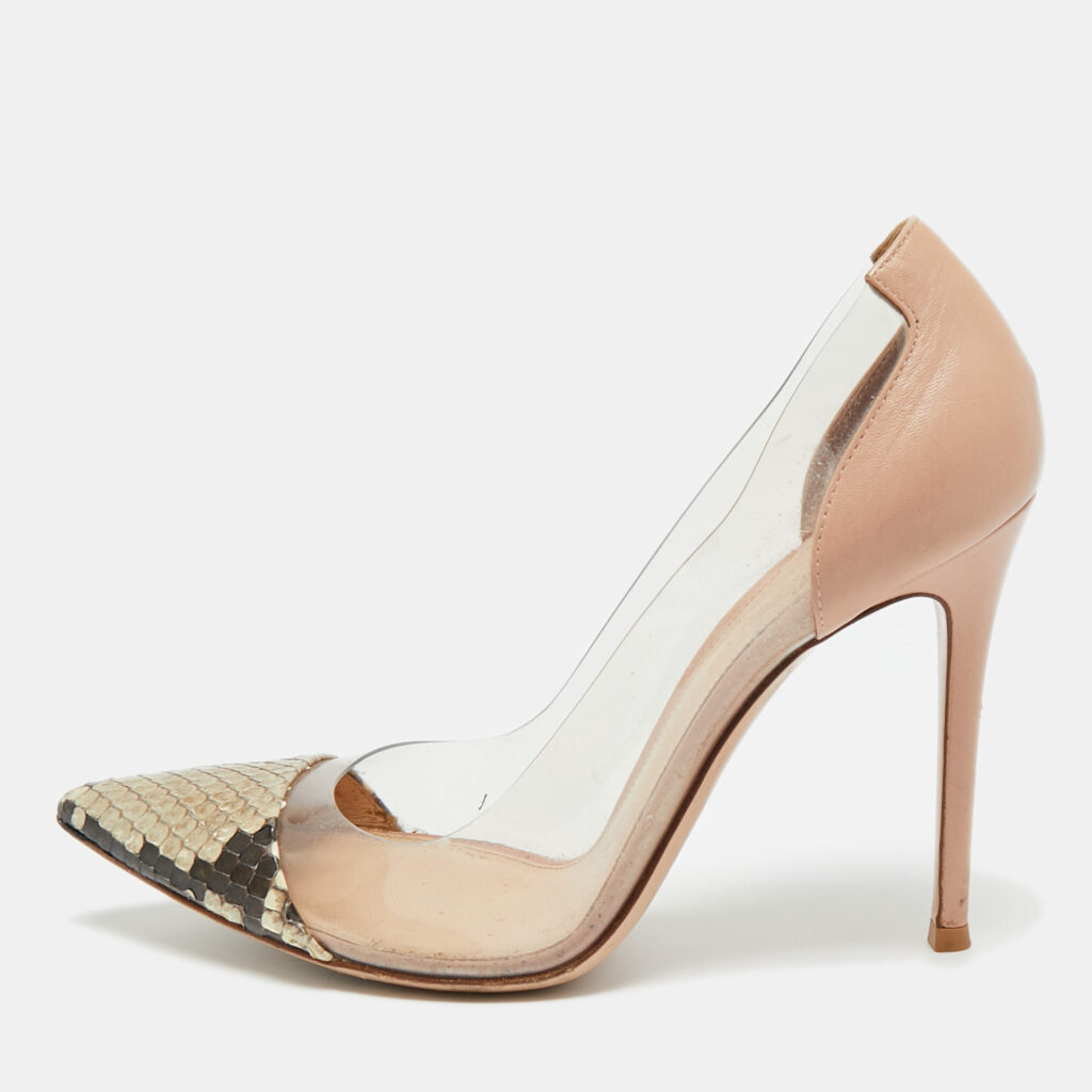 Gianvito Rossi Transparent/Beige PVC and Python Leather Plexi Pumps Size 39.5 Gianvito Rossi Transparent/Beige PVC and Python Leather Plexi Pumps Size 39.5
