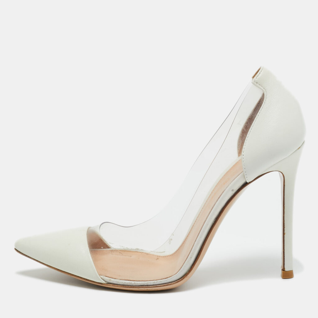 Gianvito Rossi Transparent/White Leather and PVC Plexi Pumps Size 37 Gianvito Rossi Transparent/White Leather and PVC Plexi Pumps Size 37