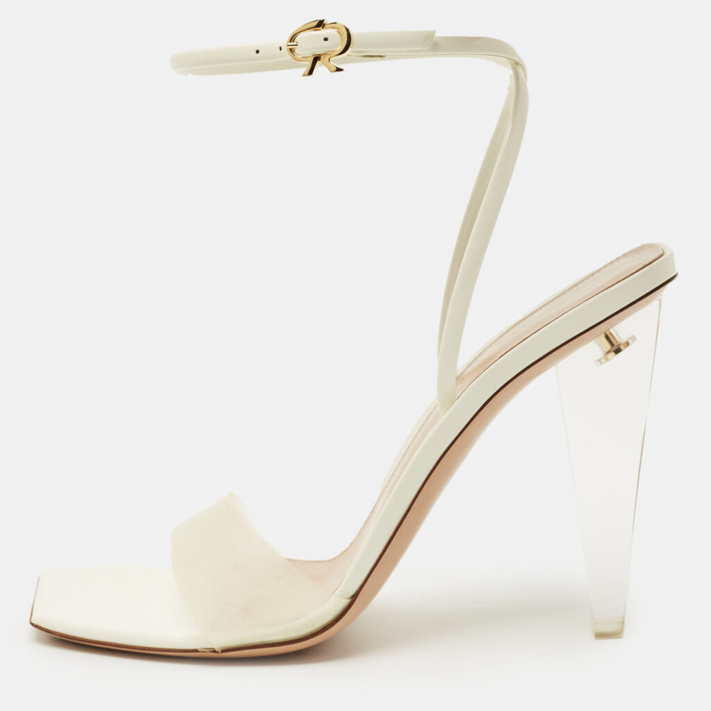 Gianvito Rossi White Patent Leather and PVC Odyssey Ankle Strap Sandals Size 39 Gianvito Rossi White Patent Leather and PVC Odyssey Ankle Strap Sandals Size 39