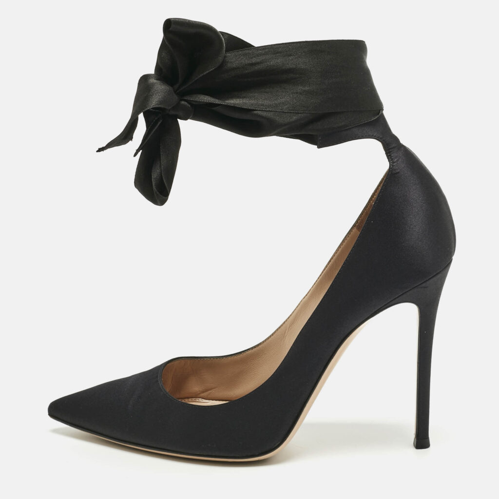 Gianvito Rossi Black Satin Gala Ankle Wrap Pumps Size 41 Gianvito Rossi Black Satin Gala Ankle Wrap Pumps Size 41