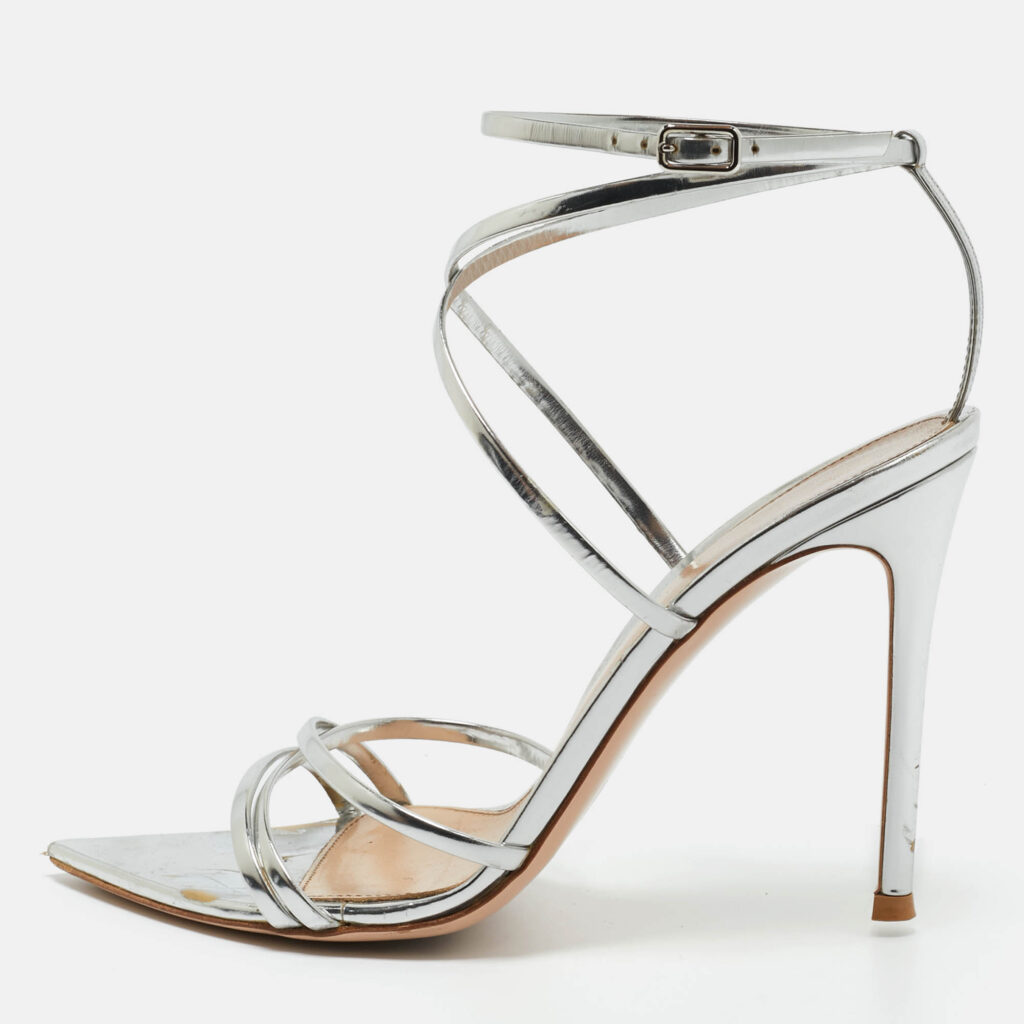 Gianvito Rossi Silver Leather Kim Ankle Wrap Sandals Size 37.5