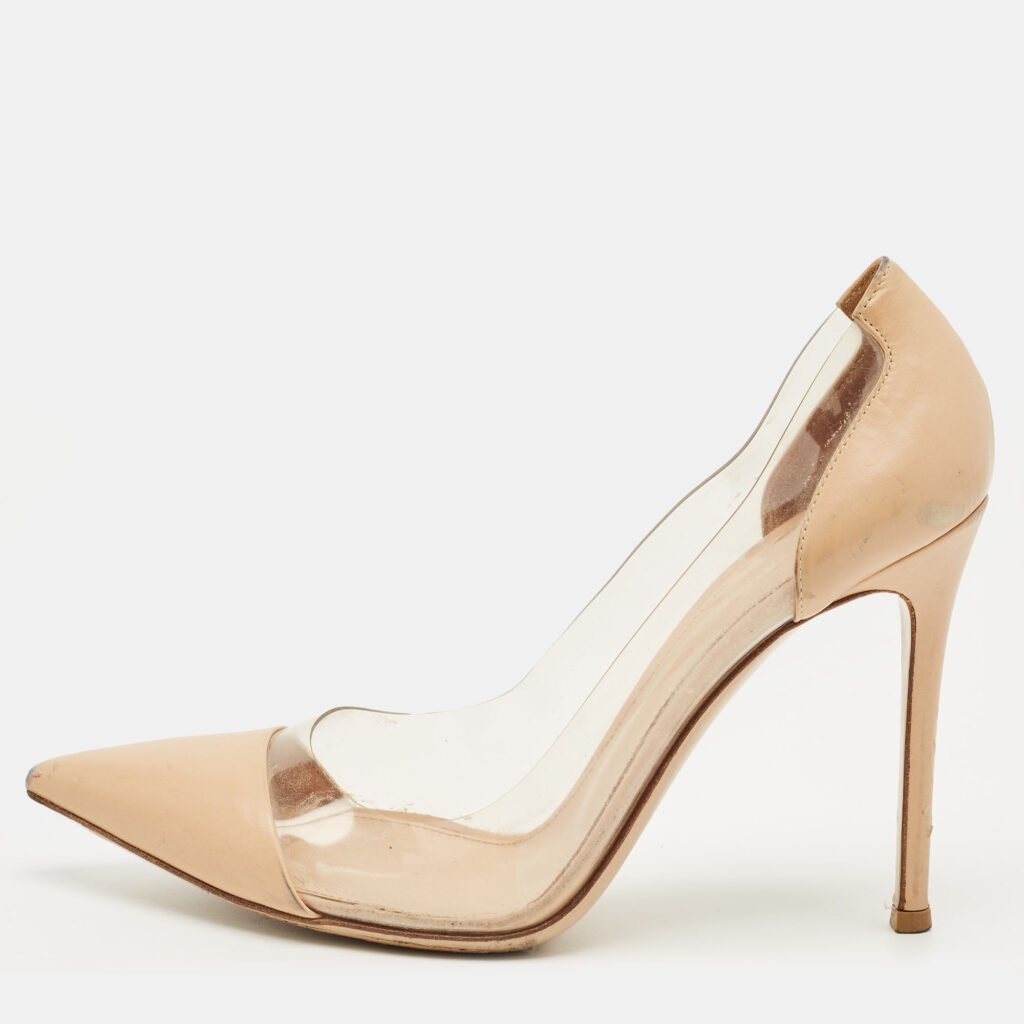 Gianvito Rossi Beige Leather and PVC Plexi Pointed Toe Pumps Size 39 Gianvito Rossi Beige Leather and PVC Plexi Pointed Toe Pumps Size 39