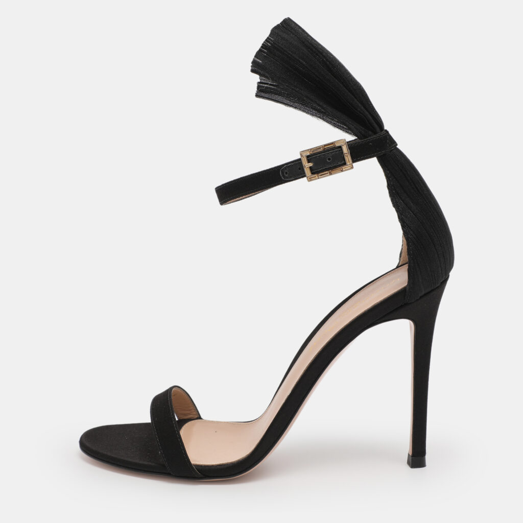 Gianvito Rossi Black Satin Belvedere Frill Detail Ankle Strap Sandals Size 36.5 Gianvito Rossi Black Satin Belvedere Frill Detail Ankle Strap Sandals Size 36.5