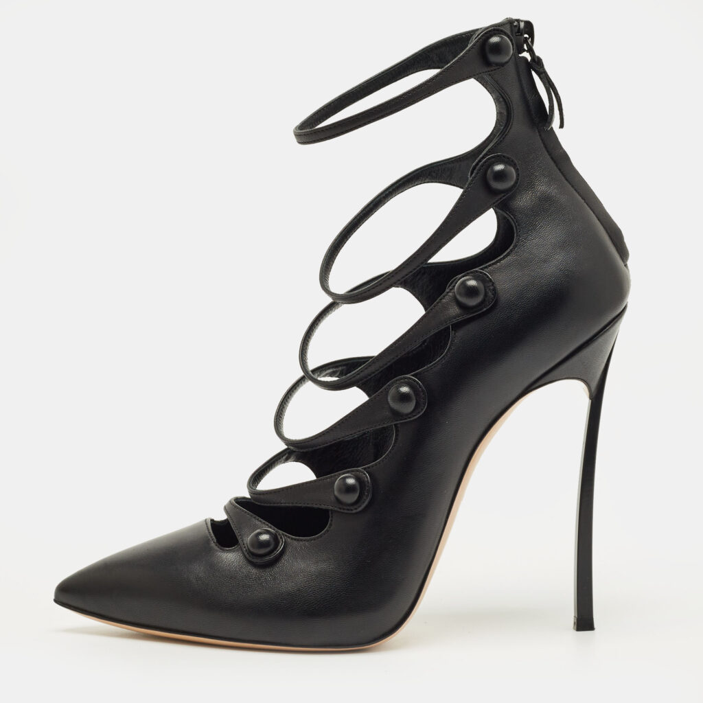 Gianvito Rossi Black Leather Strappy Pumps Size 38 Gianvito Rossi Black Leather Strappy Pumps Size 38