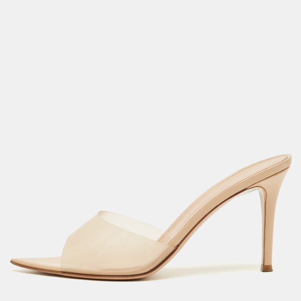 Gianvito Rossi Beige PVC Elle Slide Sandals Size 40 Gianvito Rossi Beige PVC Elle Slide Sandals Size 40
