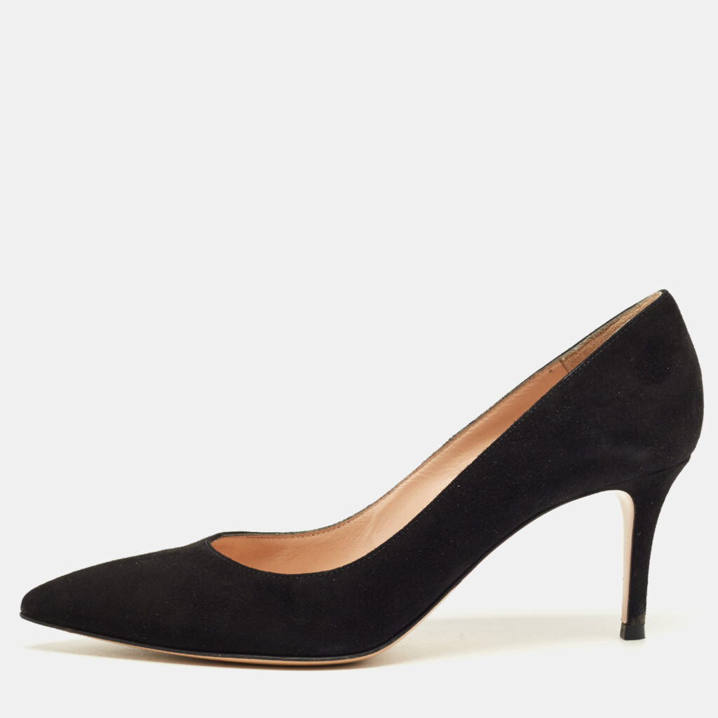 Gianvito Rossi Black Suede Gianvito Pointed Toe Pumps Size 39 Gianvito Rossi Black Suede Gianvito Pointed Toe Pumps Size 39