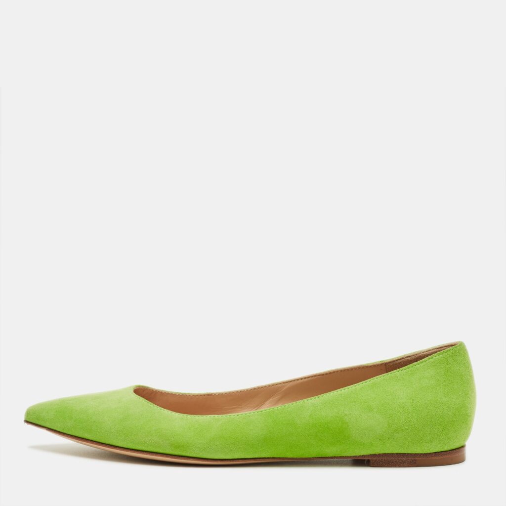 luxury-women-gianvito-rossi-used-shoes-p1244792-001-1.jpg Gianvito Rossi Green Suede Ballet Flats Size 36