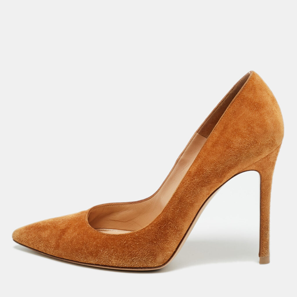 Gianvito Rossi Beige Suede Gianvito 105 Pumps Size 38.5