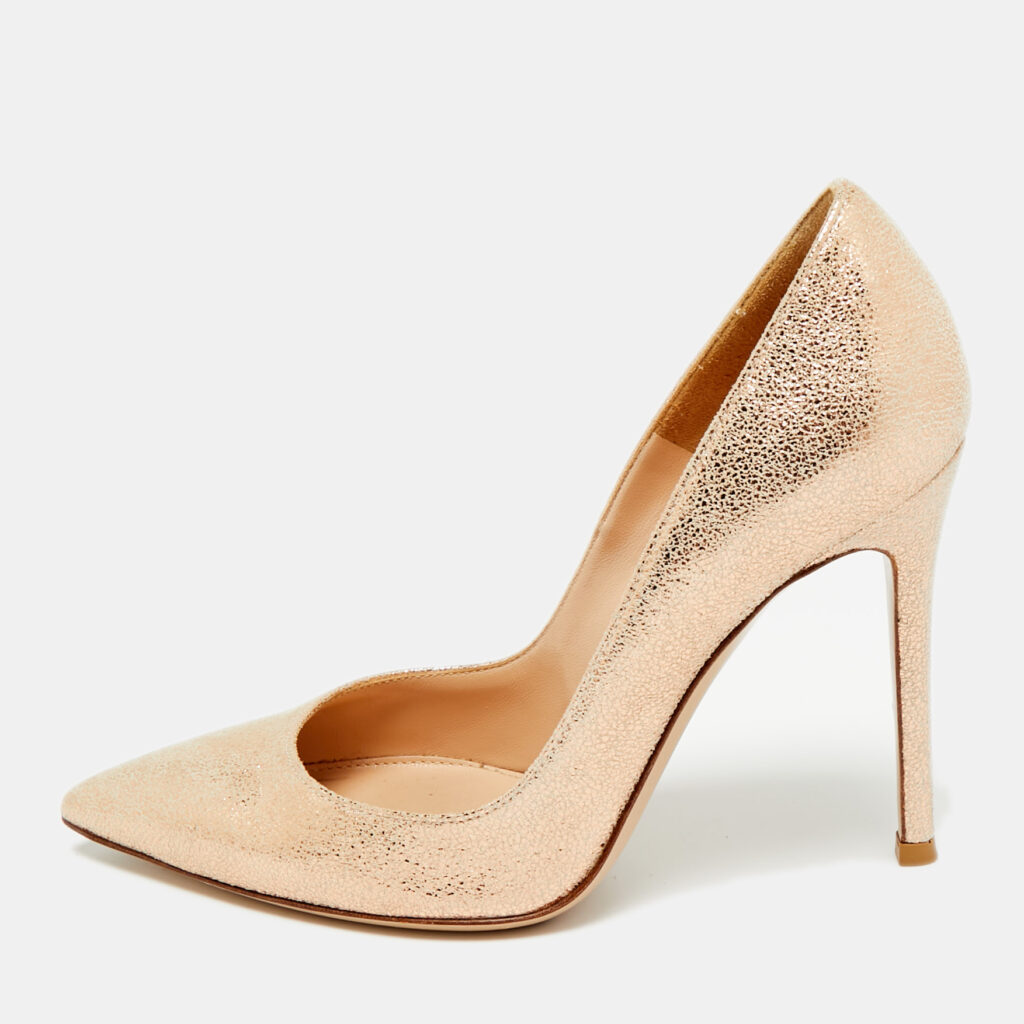 Gianvito Rossi Metallic Gold Suede Pointed Toe Pumps Size 35