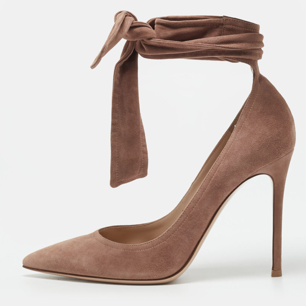 Gianvito Rossi Gala Size 40.5 Beige Suede Ankle Wrap Pumps Gianvito Rossi Gala Size 40.5 Beige Suede Ankle Wrap Pumps