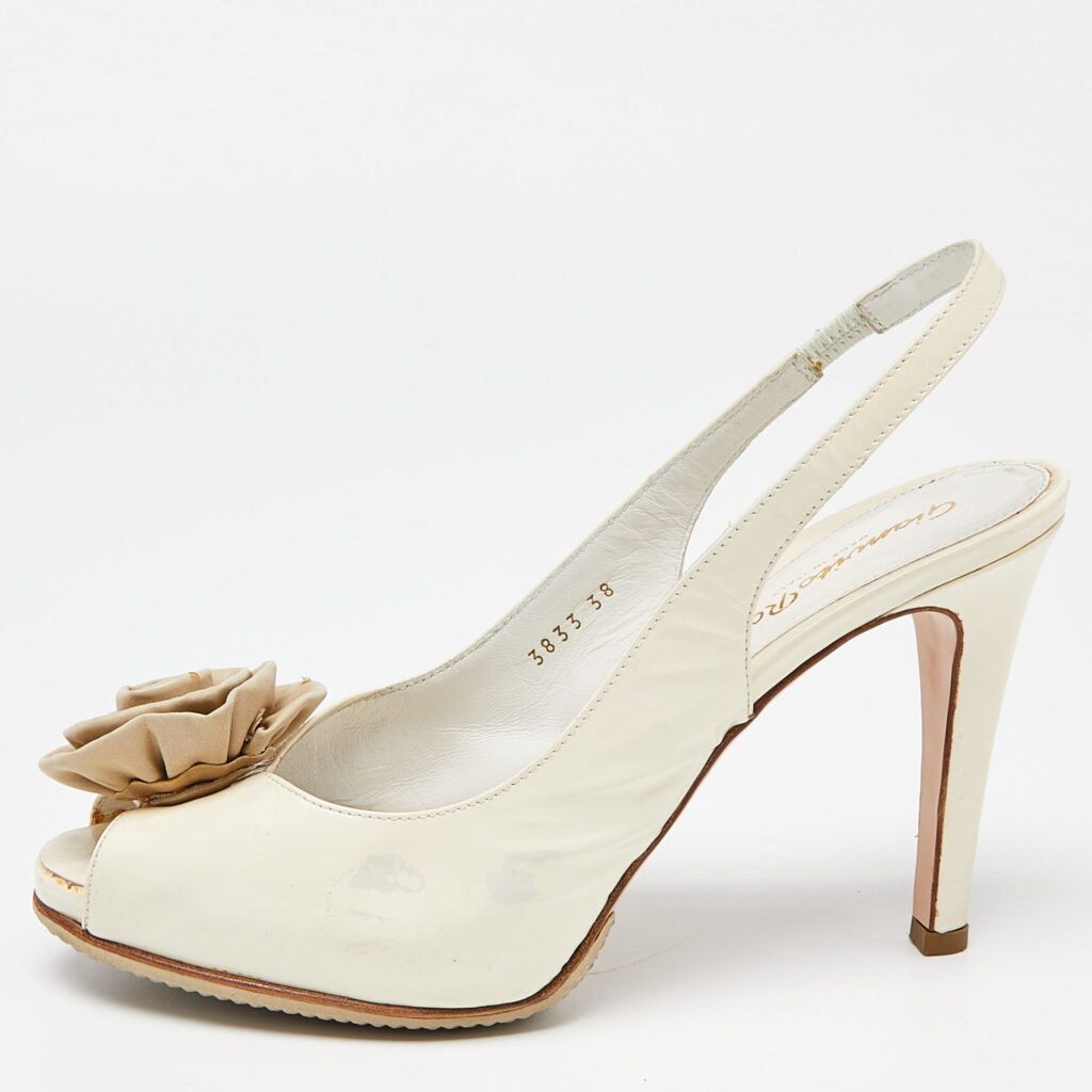 Gianvito Rossi Off White Patent Leather Flower Applique Peep Toe Slingback Pumps Size 38