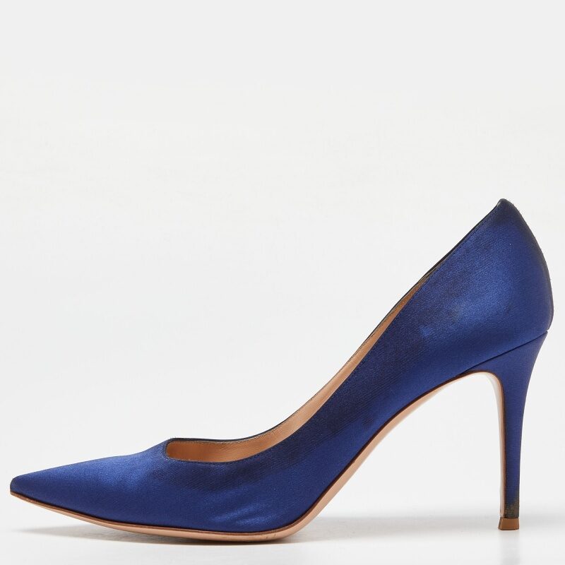Gianvito Rossi Blue Satin Pointed Toe Pumps Size 42
