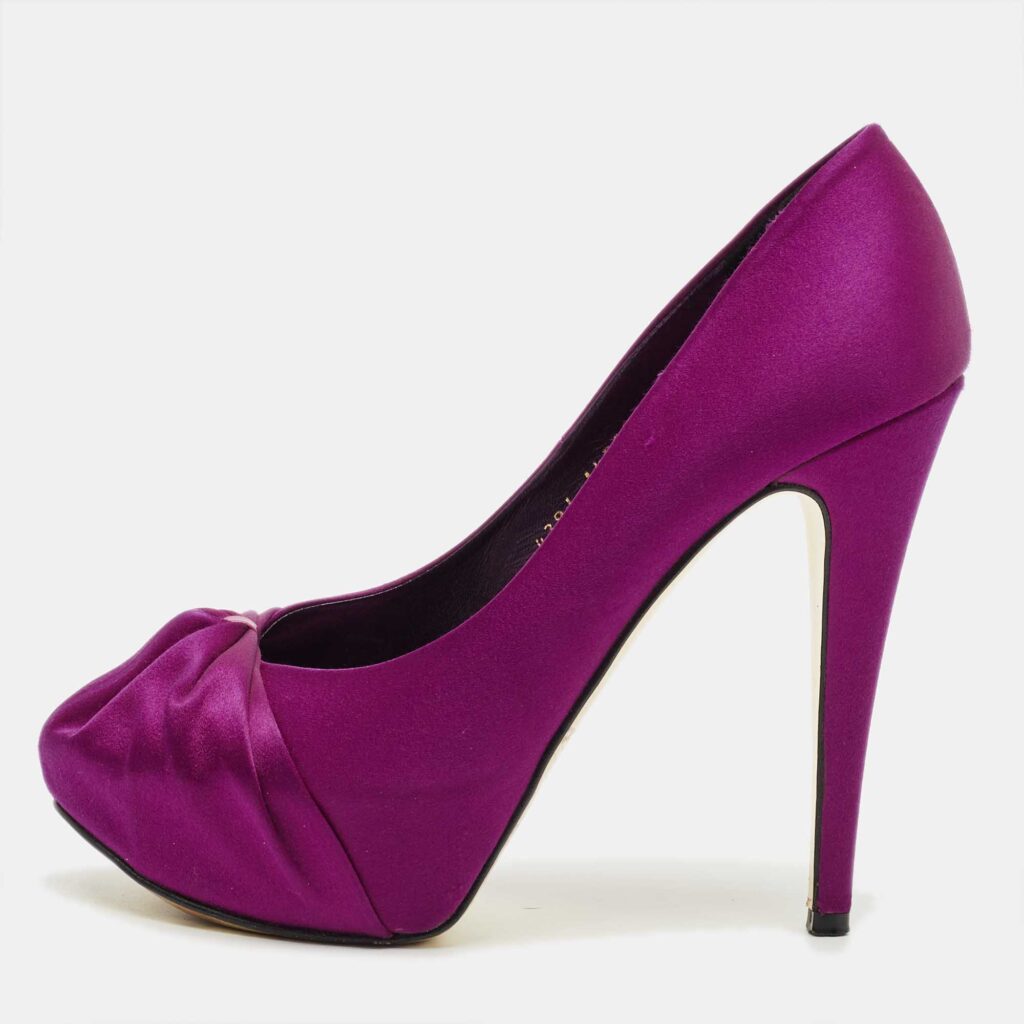 Gina Purple Satin Clair Hoodie Platform Pumps Size 39.5 Gina Purple Satin Clair Hoodie Platform Pumps Size 39.5