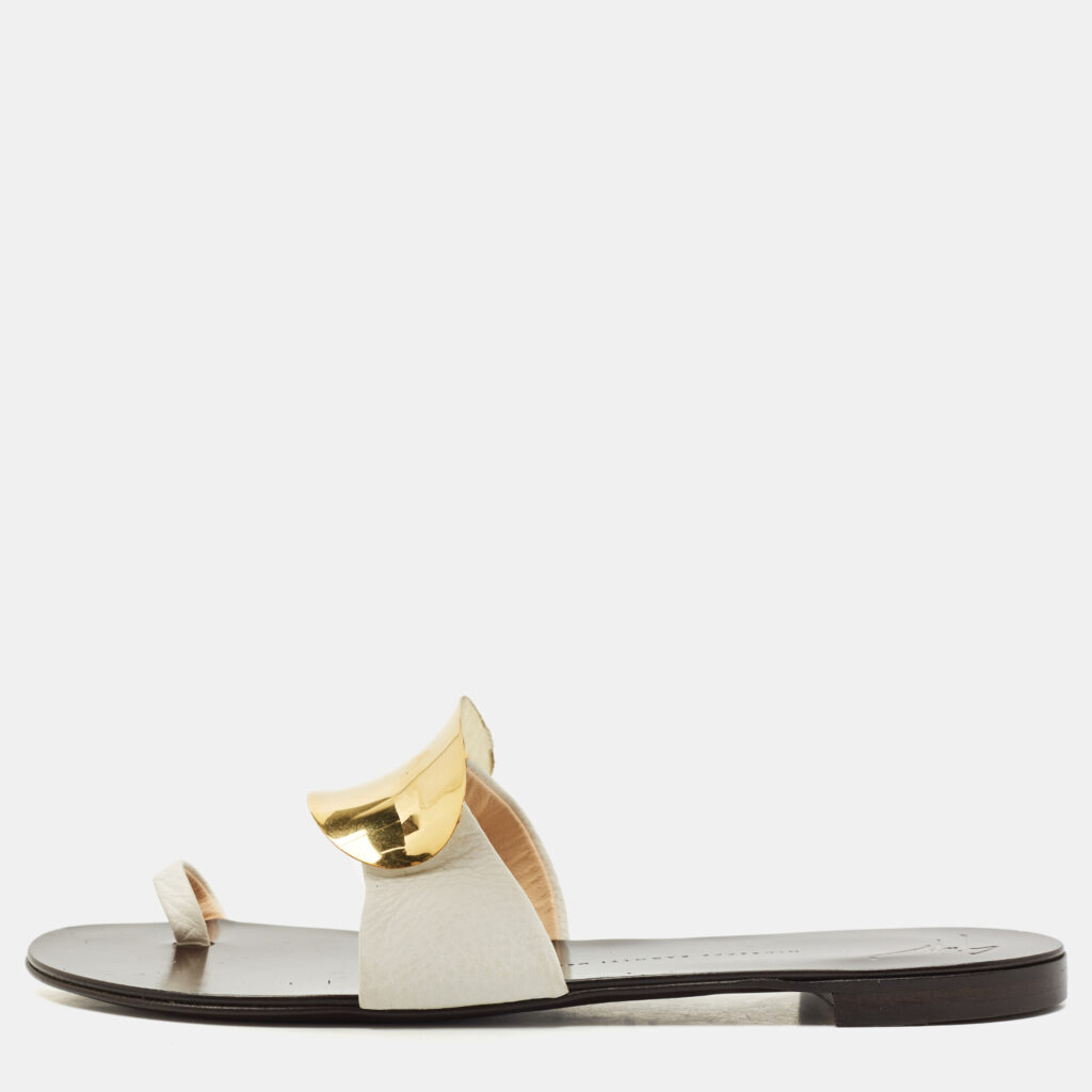 Giuseppe Zanotti White Leather Toe Ring Flat Sandals Size 41