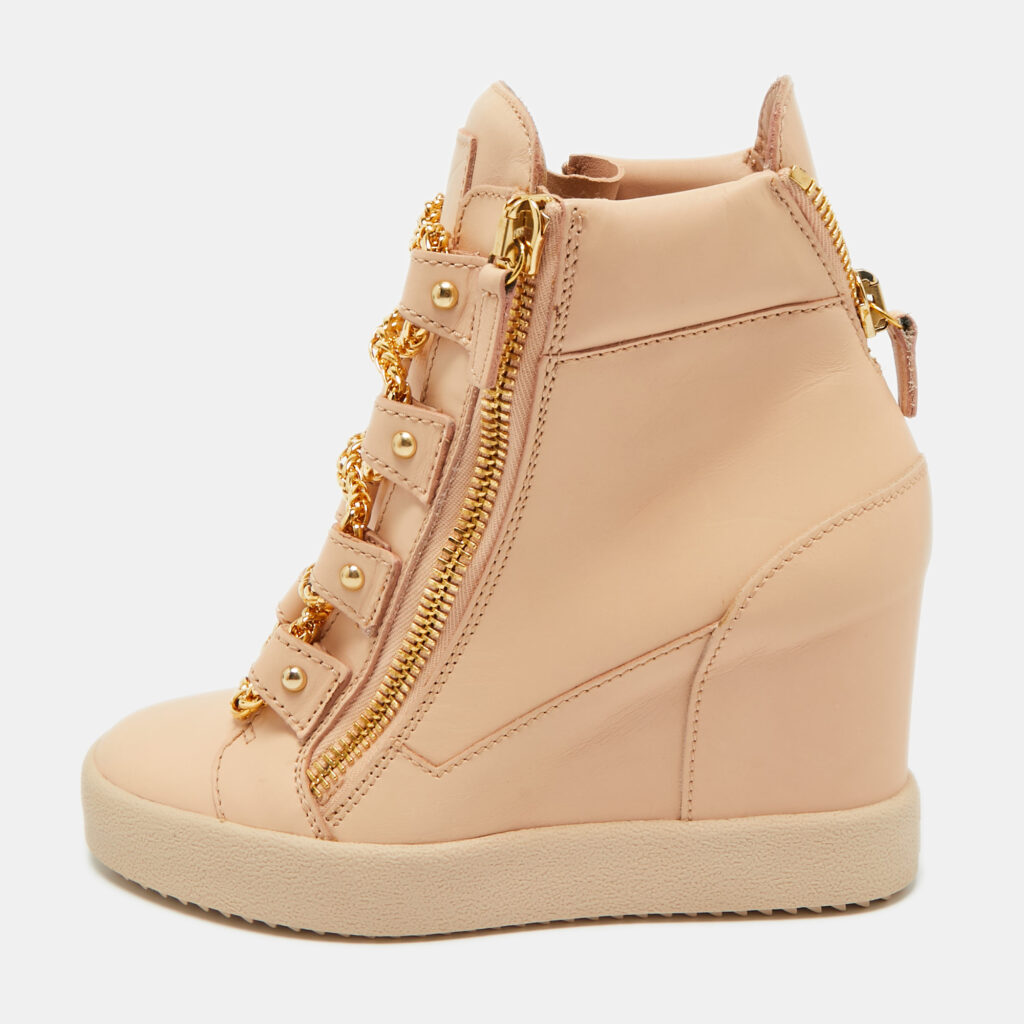 Giuseppe Zanotti Beige Leather Royce Chain Wedge Sneakers Size 39 Giuseppe Zanotti Beige Leather Royce Chain Wedge Sneakers Size 39