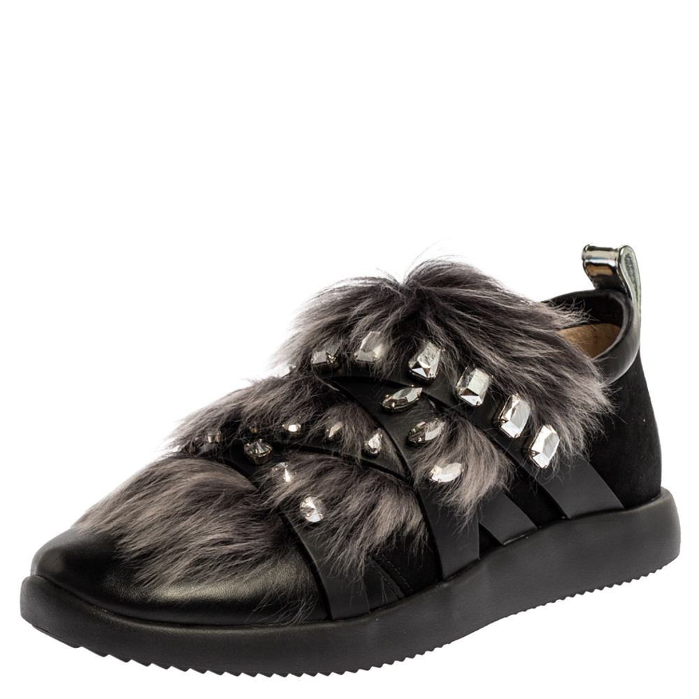 Giuseppe Zanotti Black Suede and Fur Christie Crystal Embellished Slip On Sneakers Size 39 Giuseppe Zanotti Black Suede and Fur Christie Crystal Embellished Slip On Sneakers Size 39